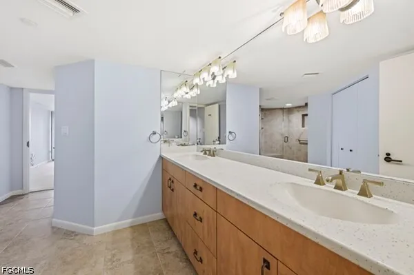 $1,399,900 | 4751 Gulf Shore Boulevard North, Unit 1601, Naples, FL 34103
