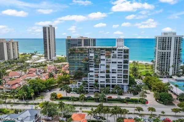 $1,399,900 | 4751 Gulf Shore Boulevard North, Unit 1601, Naples, FL 34103