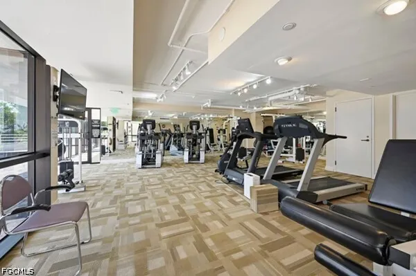 $1,399,900 | 4751 Gulf Shore Boulevard North, Unit 1601, Naples, FL 34103