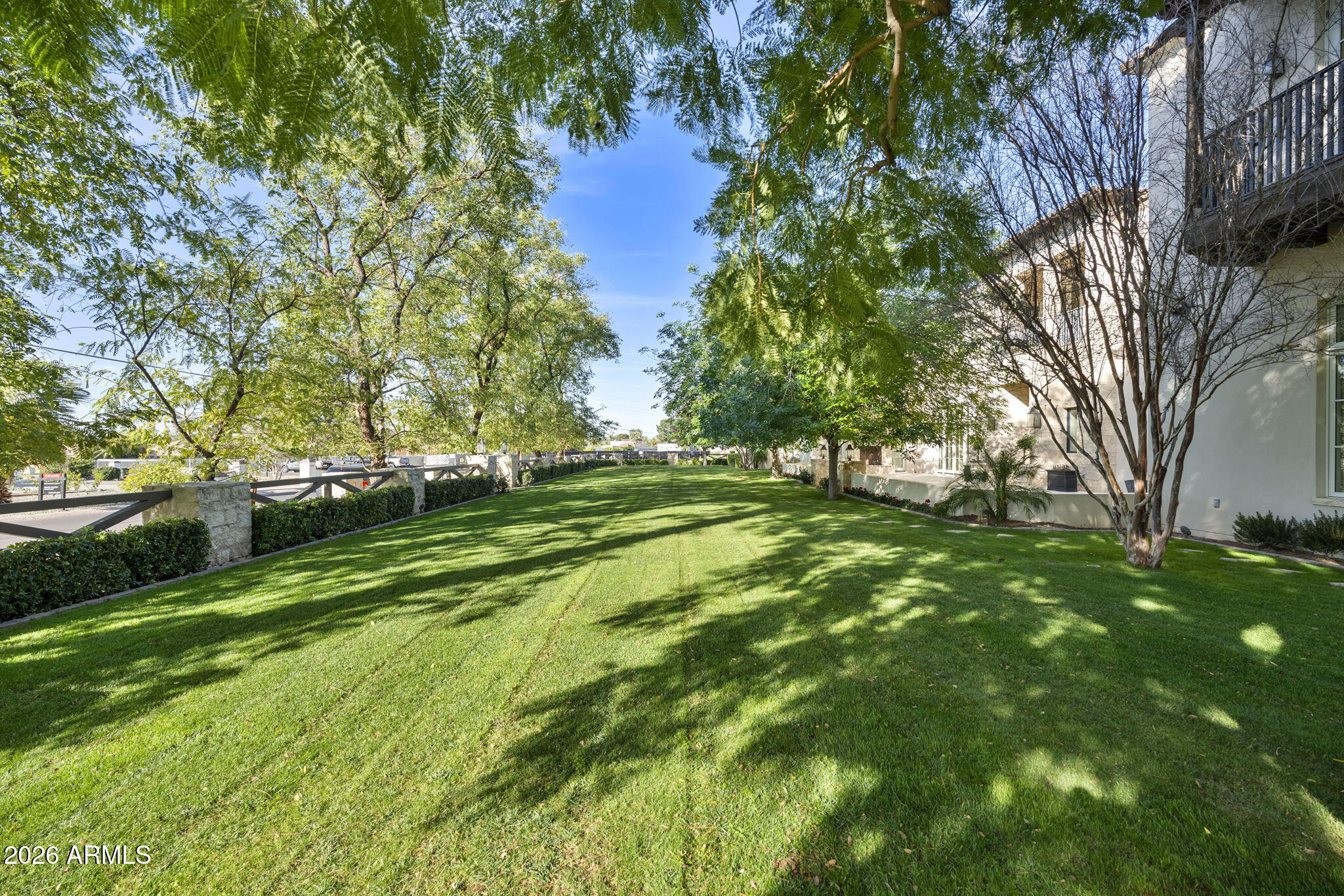 5402 East Exeter Boulevard Phoenix, AZ 85018 - Photo 111 of 111 Exeter Front Yard 4