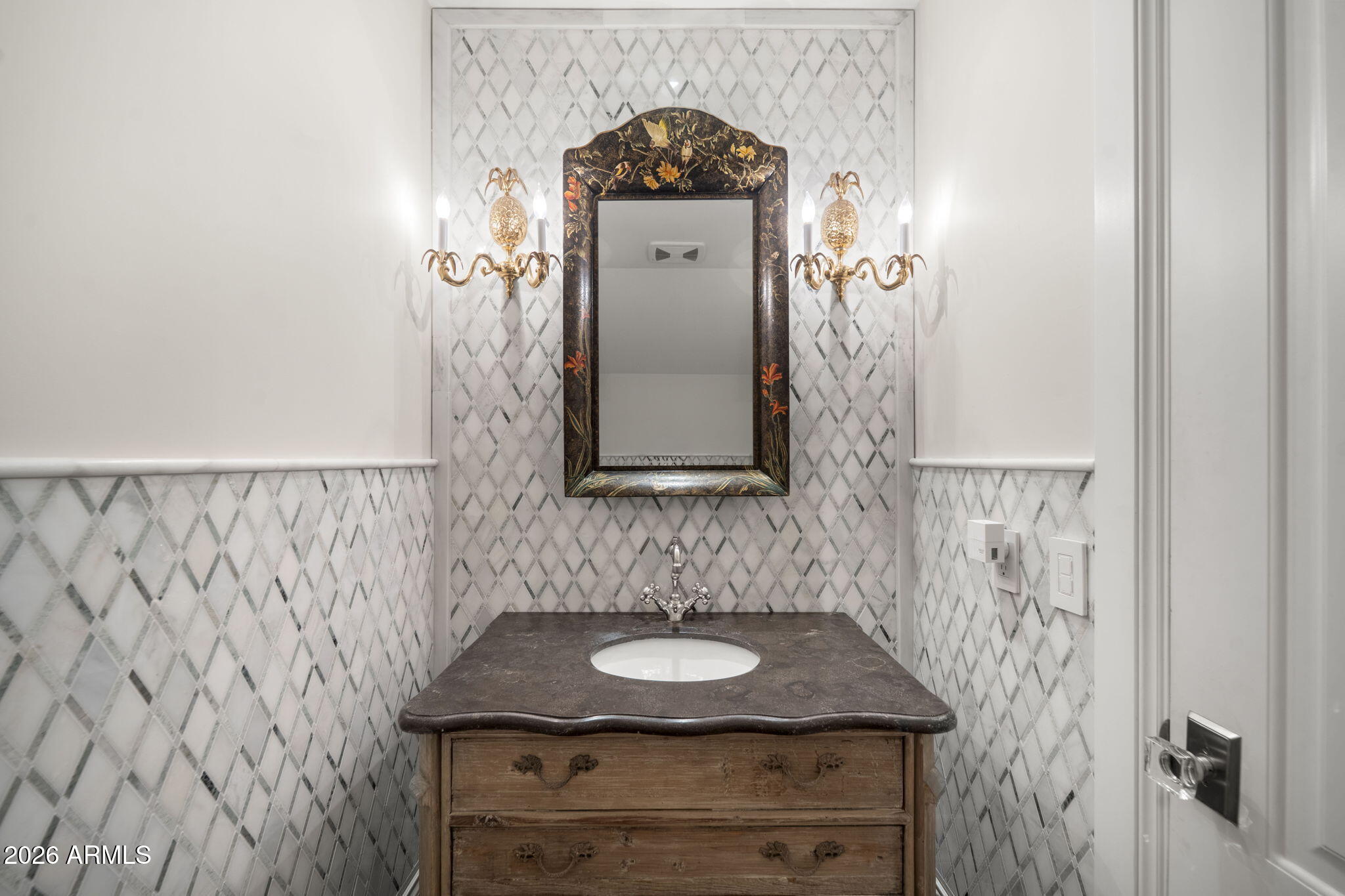 5402 East Exeter Boulevard Phoenix, AZ 85018 - Photo 39 of 110 Exeter Downstairs Powder Room 3