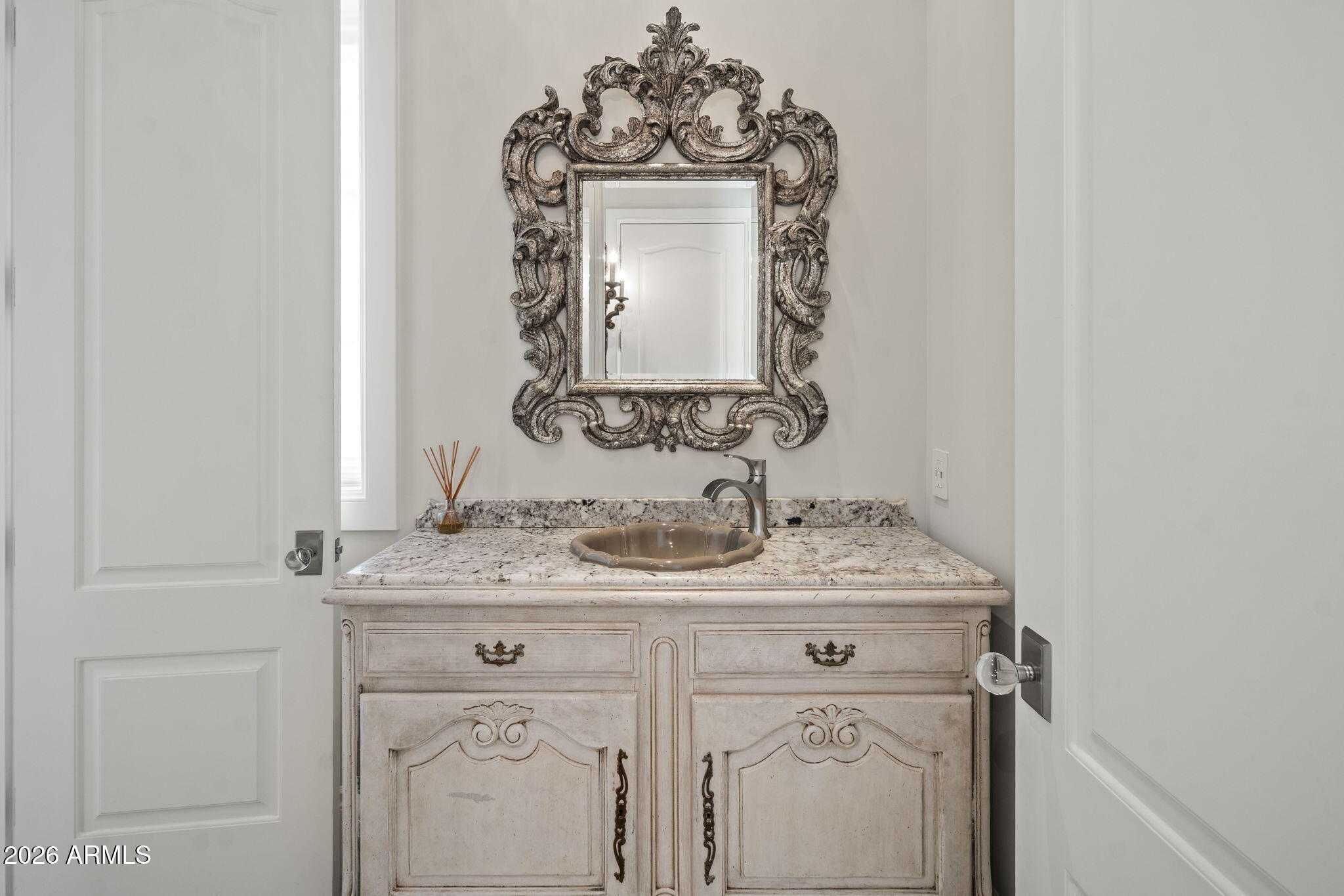 5402 East Exeter Boulevard Phoenix, AZ 85018 - Photo 57 of 110 Exeter Blvd Office Powder Room