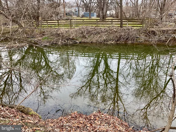 $400,000 | 77 Paradise Lane, Ronks, PA 17572
