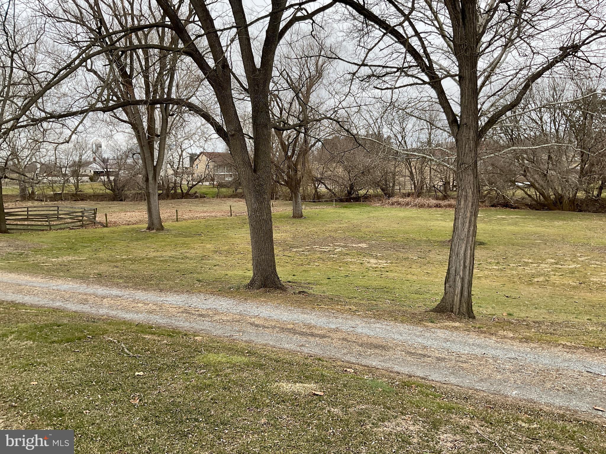 77 Paradise Lane Ronks, PA 17572 - Photo 33 of 58