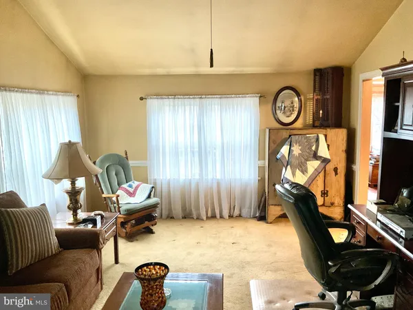 $400,000 | 77 Paradise Lane, Ronks, PA 17572