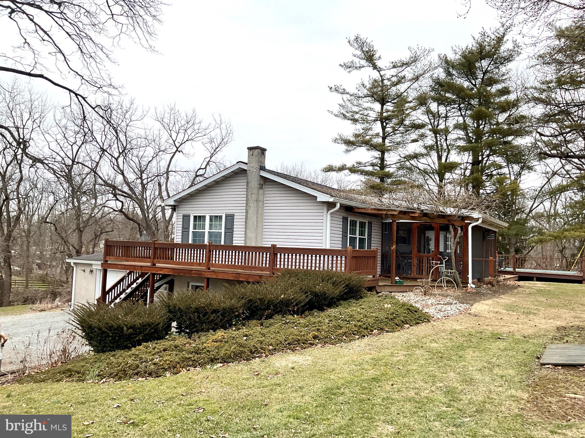 77 Paradise Lane Ronks, PA 17572 - Photo 5 of 58