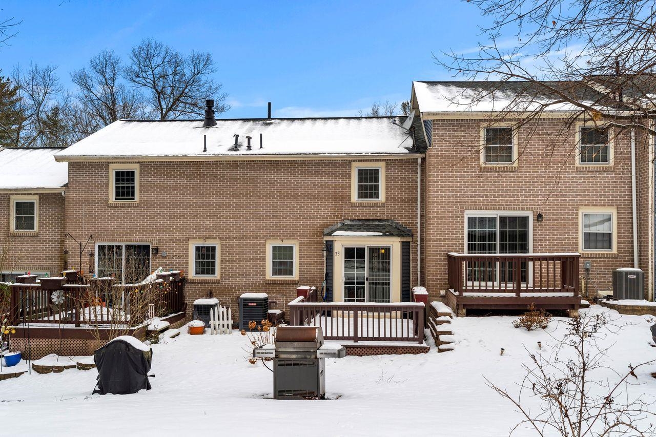 33 Cannongate Road, Unit 33 Nashua, NH 03063 - Photo 16 of 17