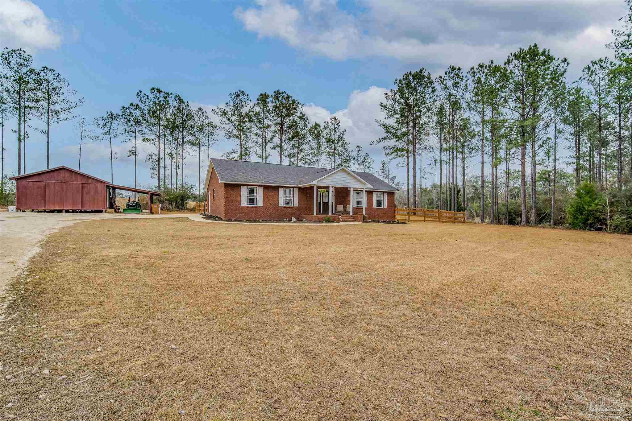 3135 Jesse Whitfield Road Milton, FL 32570 - Photo 2 of 38 Gallery Image 2