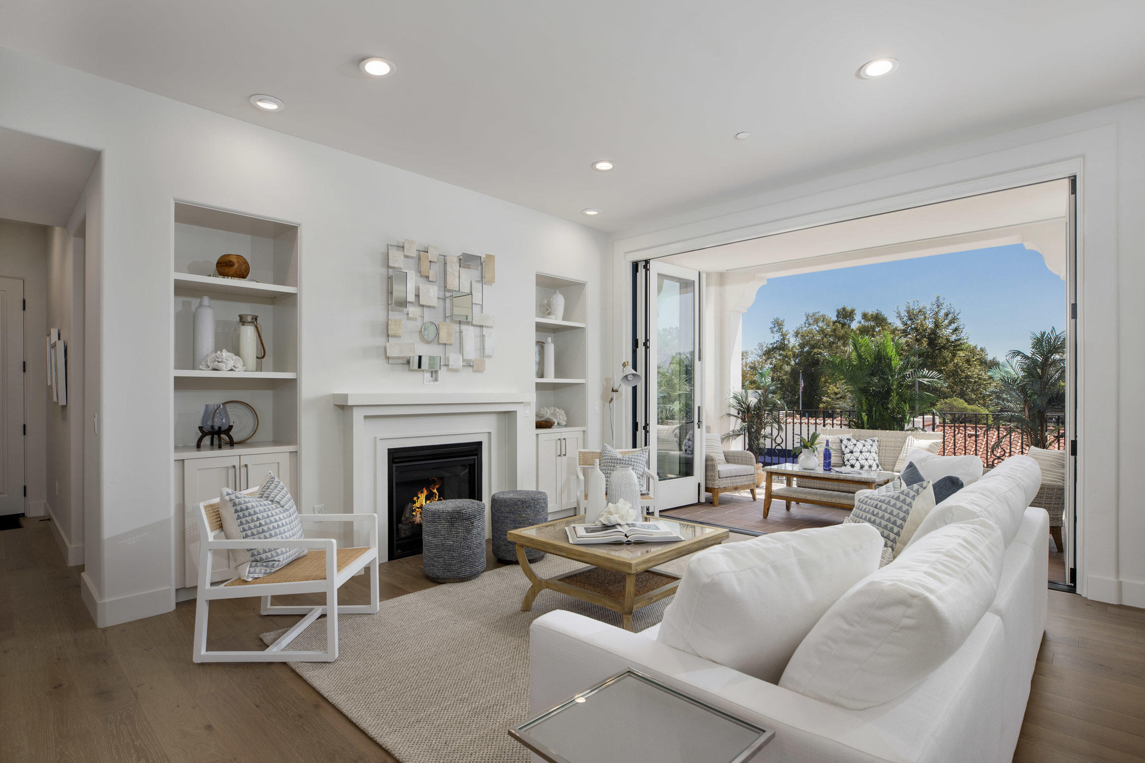 3718 State Street, Unit 214 Santa Barbara, CA 93105 - Photo 2 of 14 Estancia 214_0002