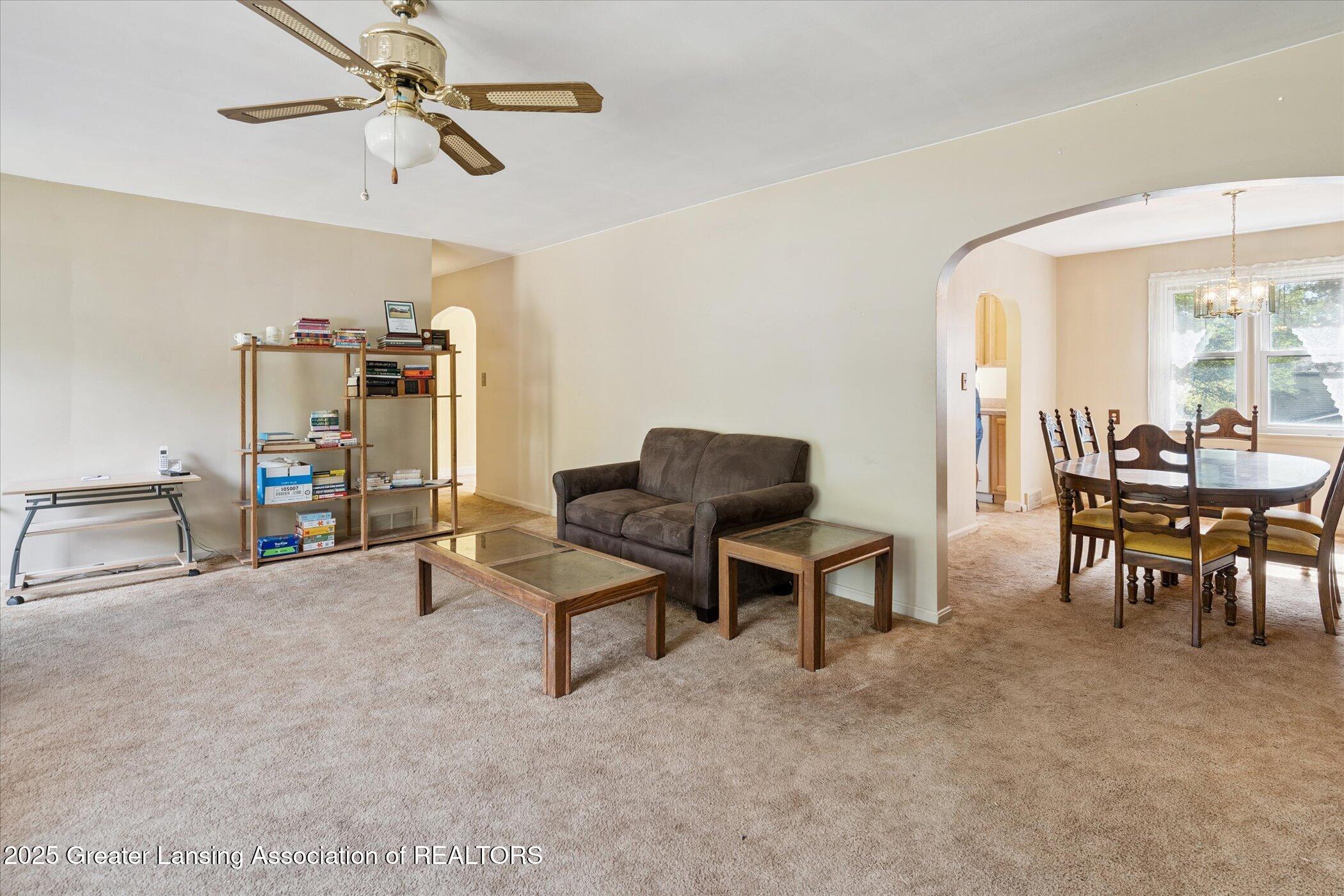 1827 Towner Road Haslett, MI 48840 - Photo 11 of 30 11-1827-Towner-Rd-Haslett-MI-48840-Windo
