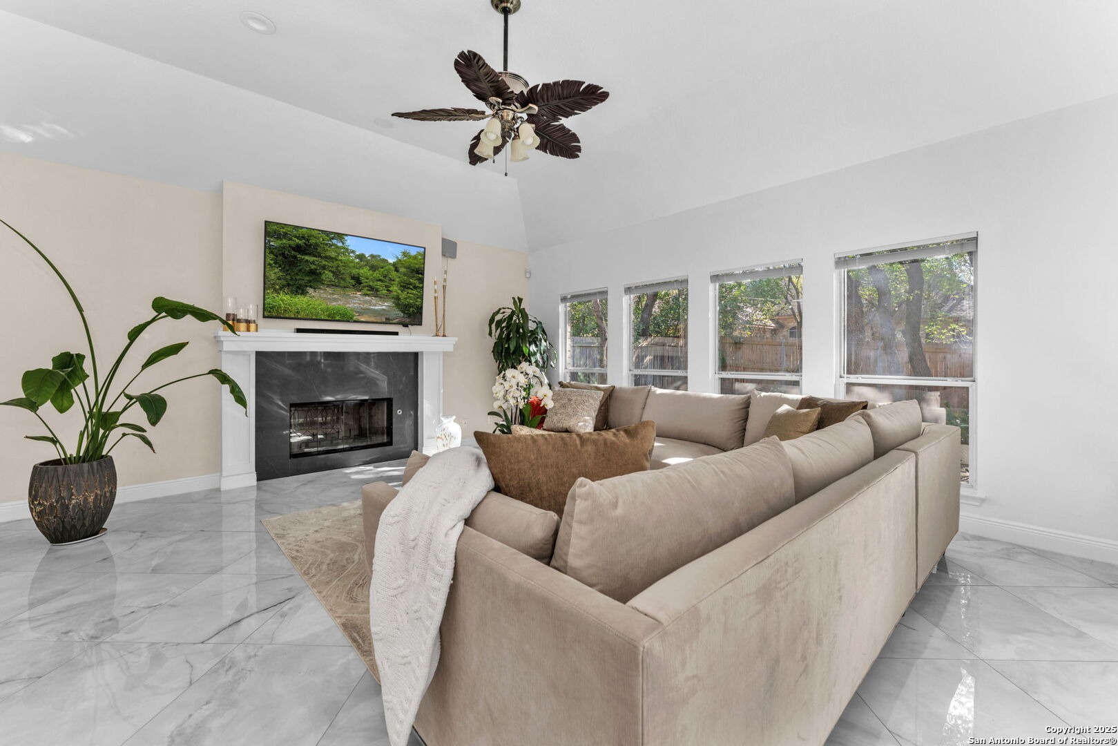 18210 Crystal Ridge Drive San Antonio, TX 78259 - Photo 14 of 57