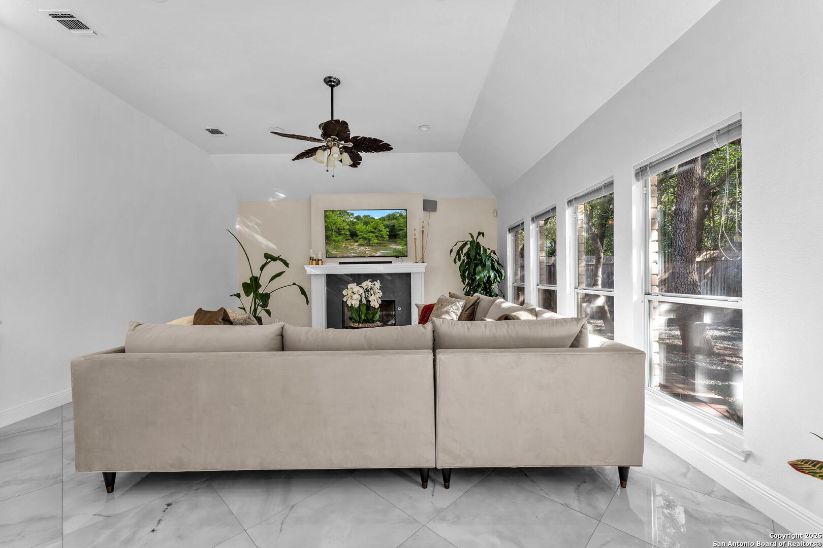 18210 Crystal Ridge Drive San Antonio, TX 78259 - Photo 15 of 57