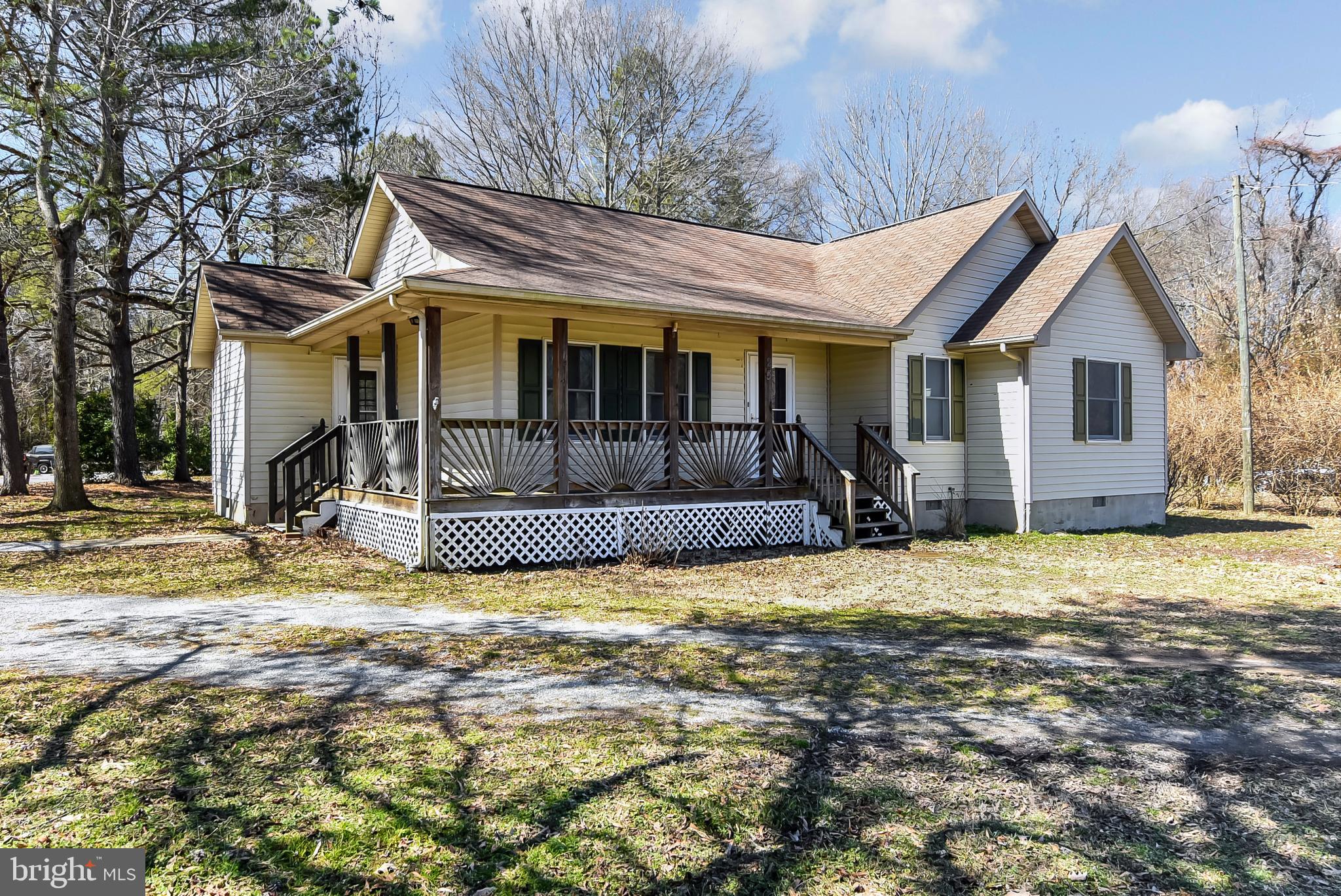 25 Forest Grove Road Colonial Beach, VA 22443 - Photo 1 of 38 Gallery Image 1