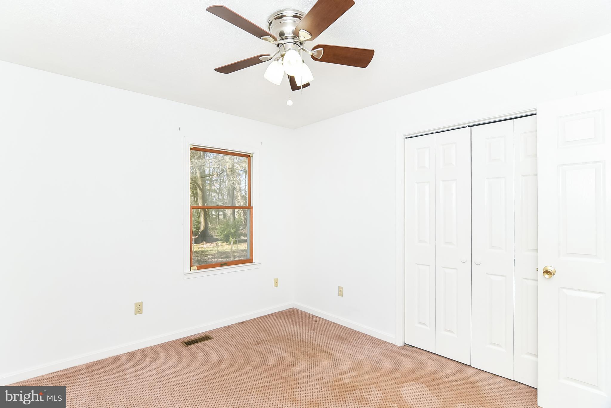 25 Forest Grove Road Colonial Beach, VA 22443 - Photo 23 of 38 Bedroom 2