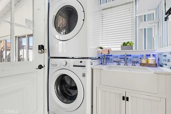 $898,000 | 5847 Silva Street, Lakewood, CA 90713