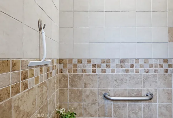 $898,000 | 5847 Silva Street, Lakewood, CA 90713