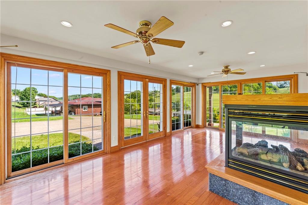 1484 Nine Eighty Road Canonsburg, PA 15317 - Photo 11 of 33 Sun Room 1484 Nine Eighty Road