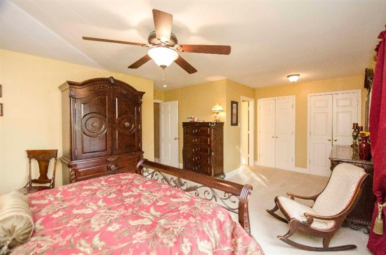 2221 Hume Road Lexington, KY 40516 - Photo 33 of 46 Photo 33
