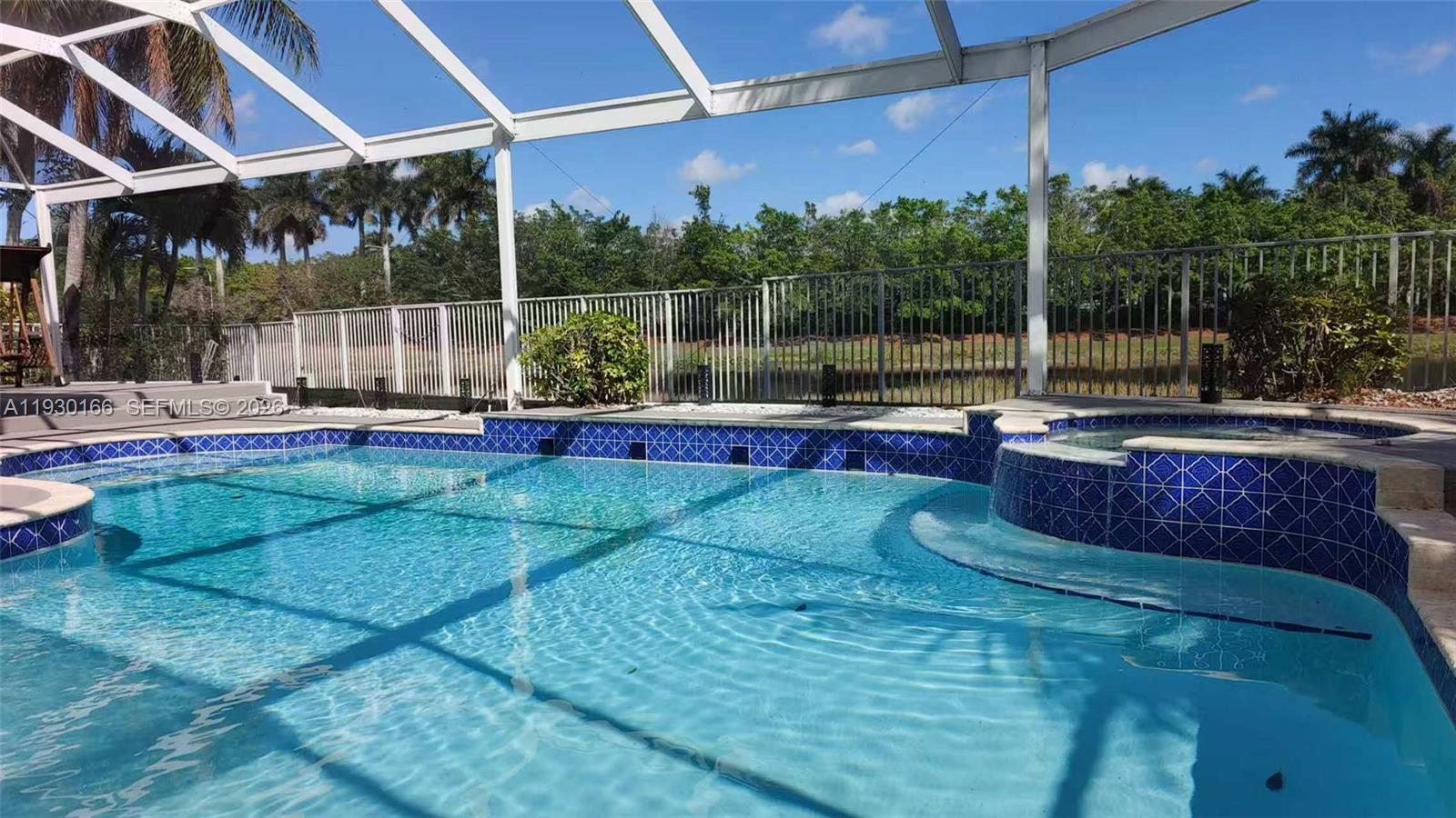 1035 Waterside Circle Weston, FL 33327 - Photo 18 of 59