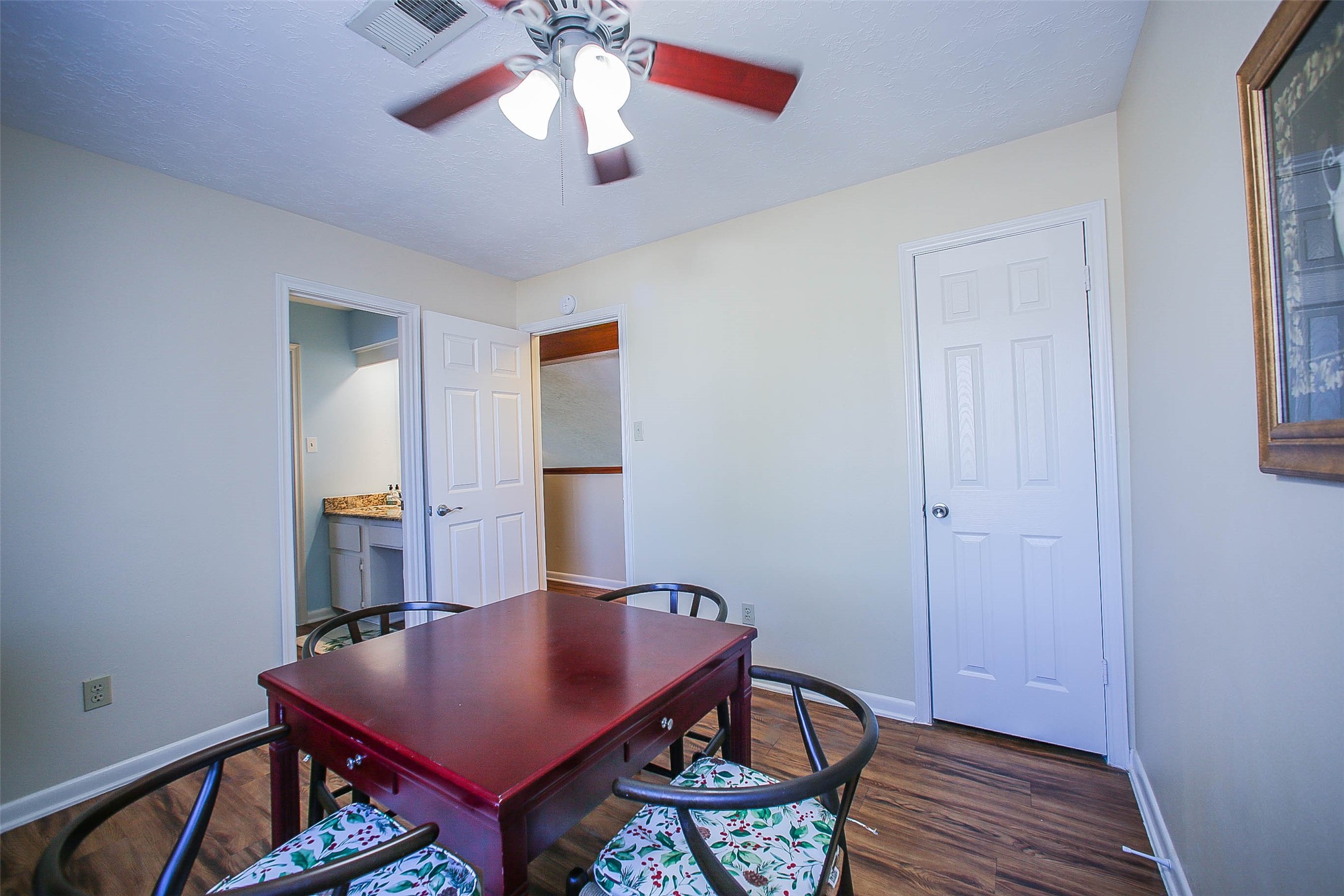 9511 Sharpcrest Street Houston, TX 77036 - Photo 28 of 37