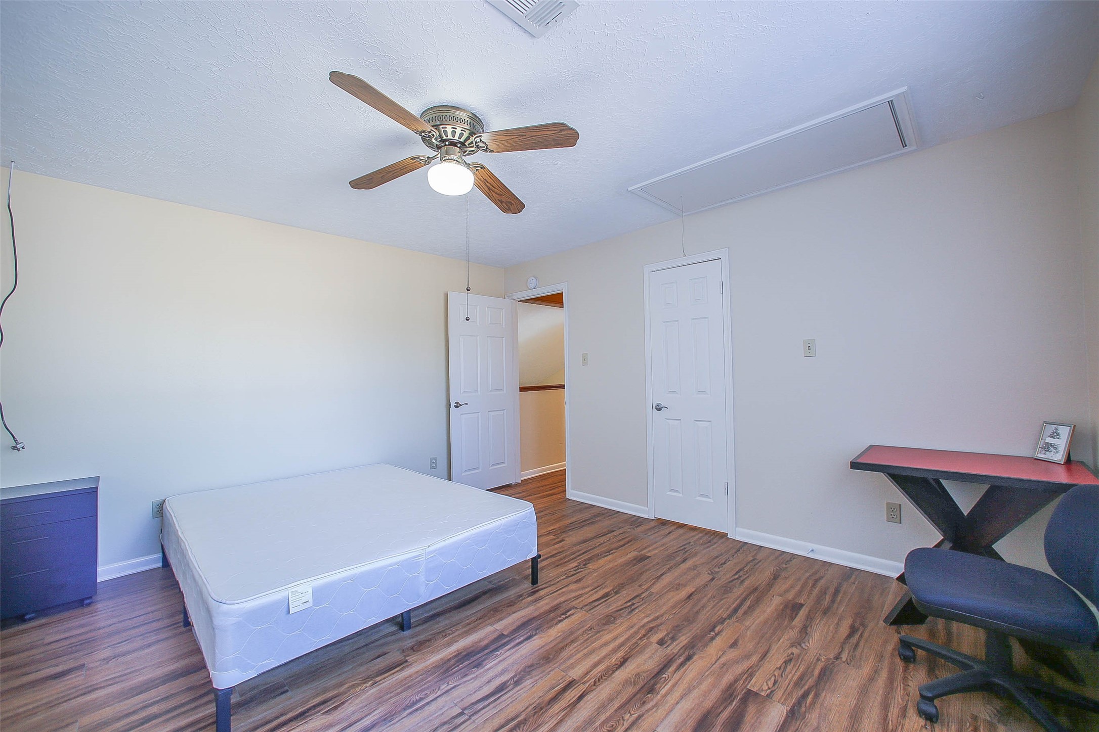 9511 Sharpcrest Street Houston, TX 77036 - Photo 35 of 37