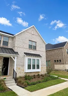 $350,000 | 425 Parkside Drive, Argyle, TX 76226