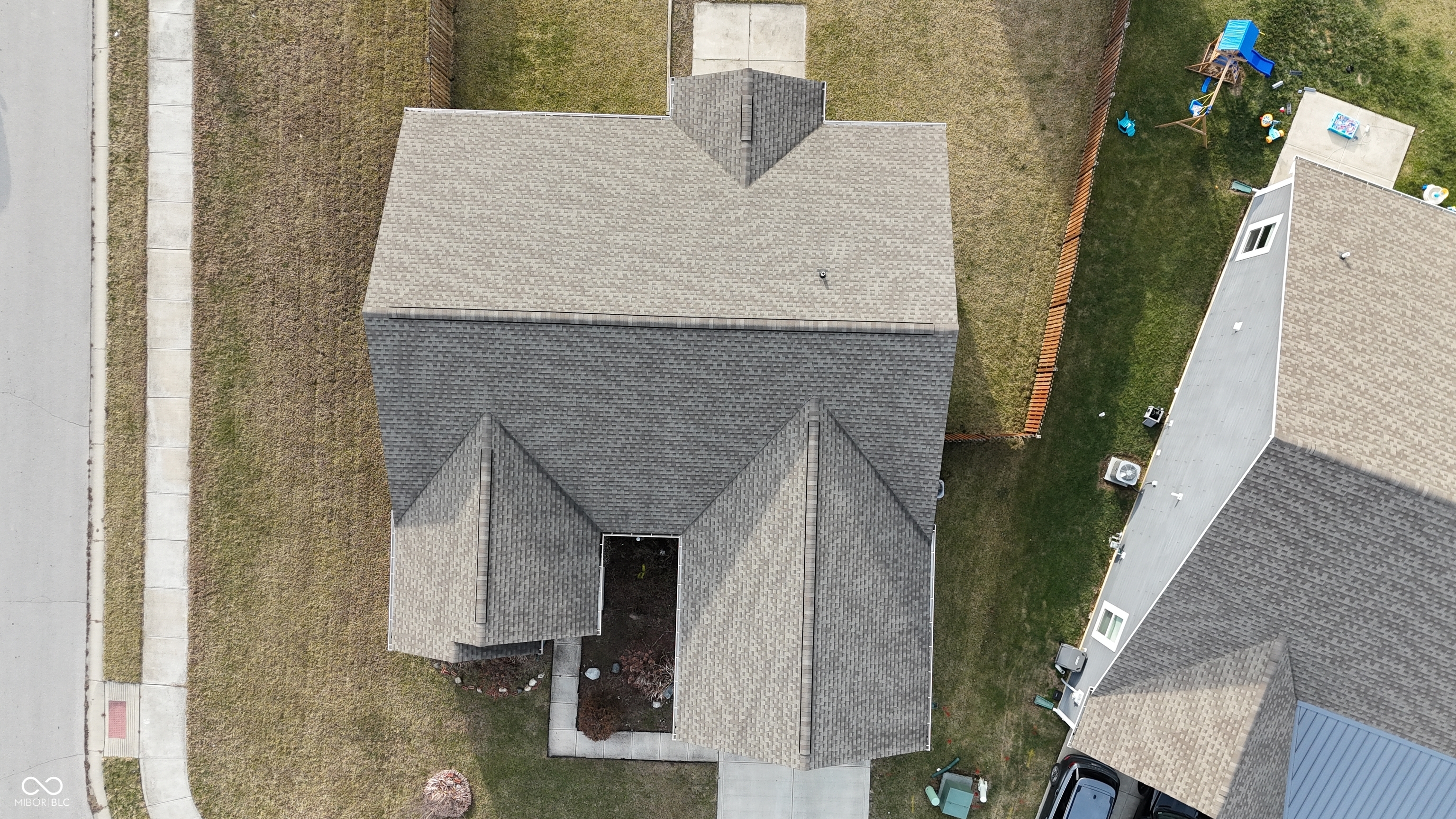 5250 Hearst Lane Indianapolis, IN 46239 - Photo 3 of 38