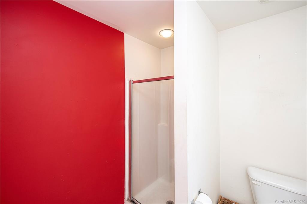 6902 Sunman Road Charlotte, NC 28216 - Photo 11 of 25 Gallery Image 11