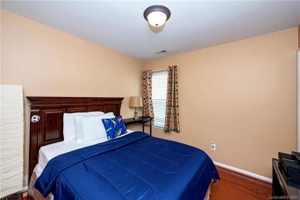 6902 Sunman Road Charlotte, NC 28216 - Photo 14 of 25 Gallery Image 14