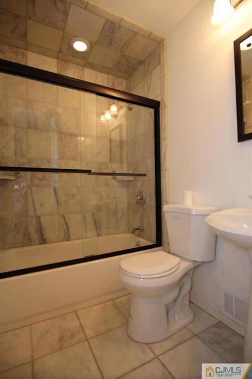 25 Old Forge Road Helmetta, NJ 08828 - Photo 4 of 8 Gallery Image 4