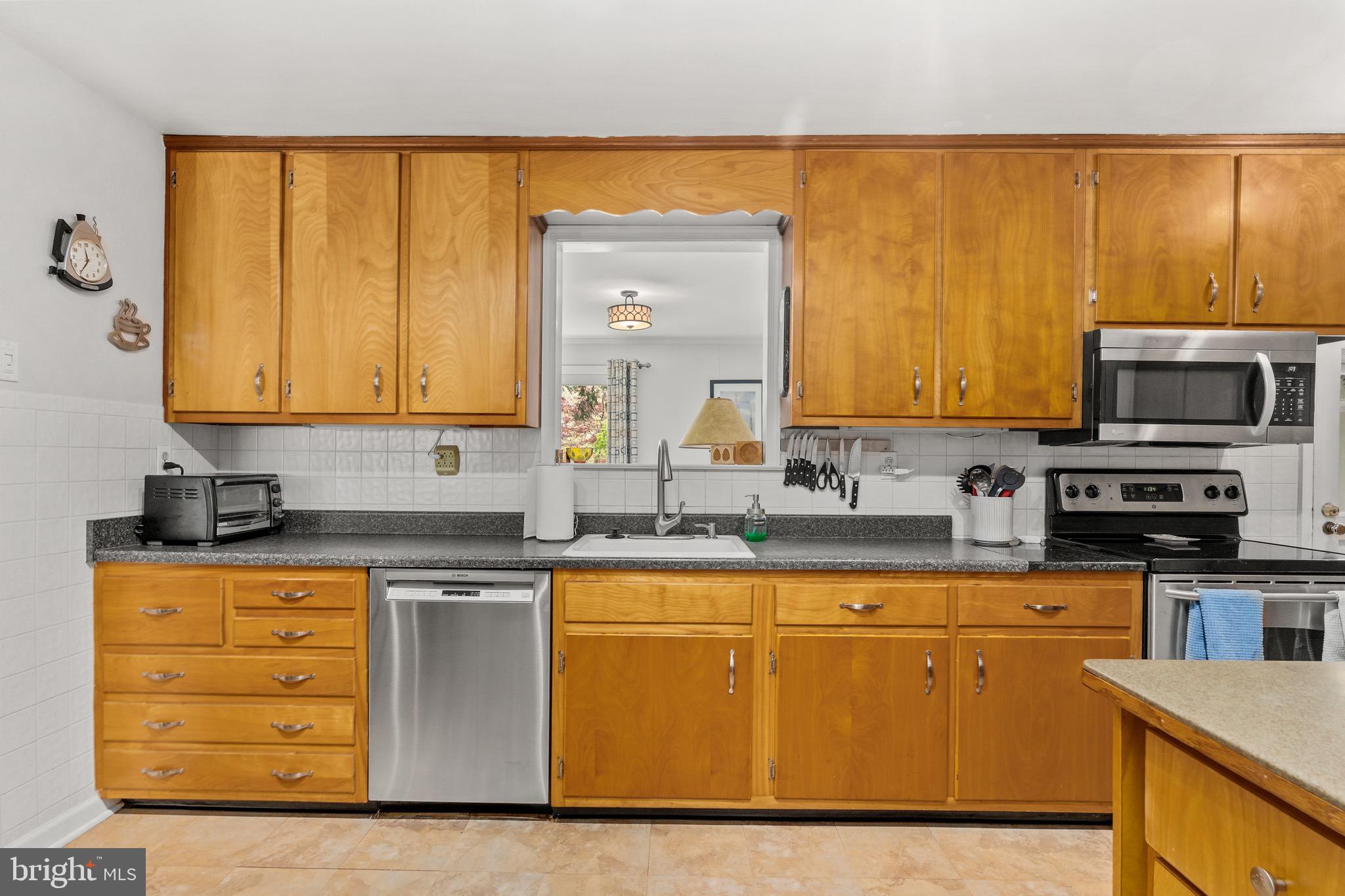 702 East Greenman Road Haddonfield, NJ 08033 - Photo 13 of 38 Gallery Image 13