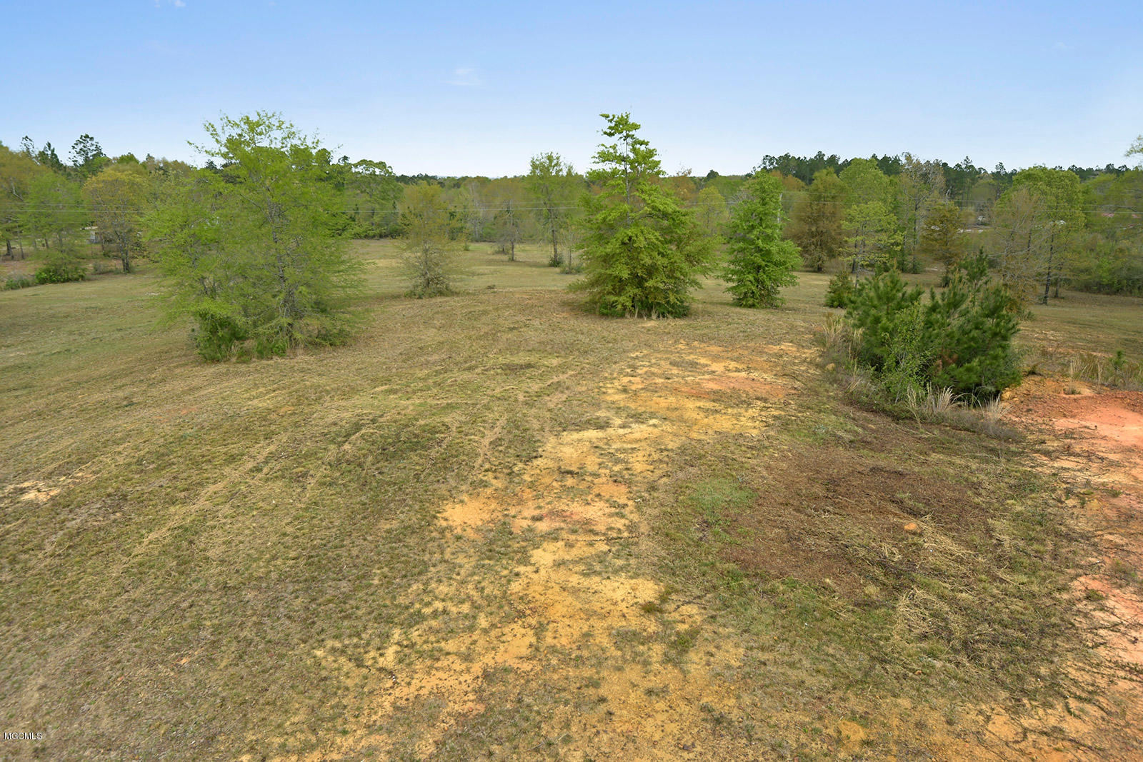 289 West B W Wire Road Perkinston, MS 39573 - Photo 10 of 29 010_1600x1067_mls_1600x1067