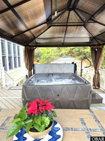 $1,095,000 | 125 Tower Lane, Unit 7, Kill Devil Hills, NC 27948