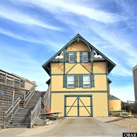 $1,095,000 | 125 Tower Lane, Unit 7, Kill Devil Hills, NC 27948