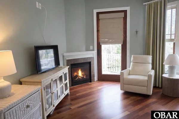 $1,095,000 | 125 Tower Lane, Unit 7, Kill Devil Hills, NC 27948