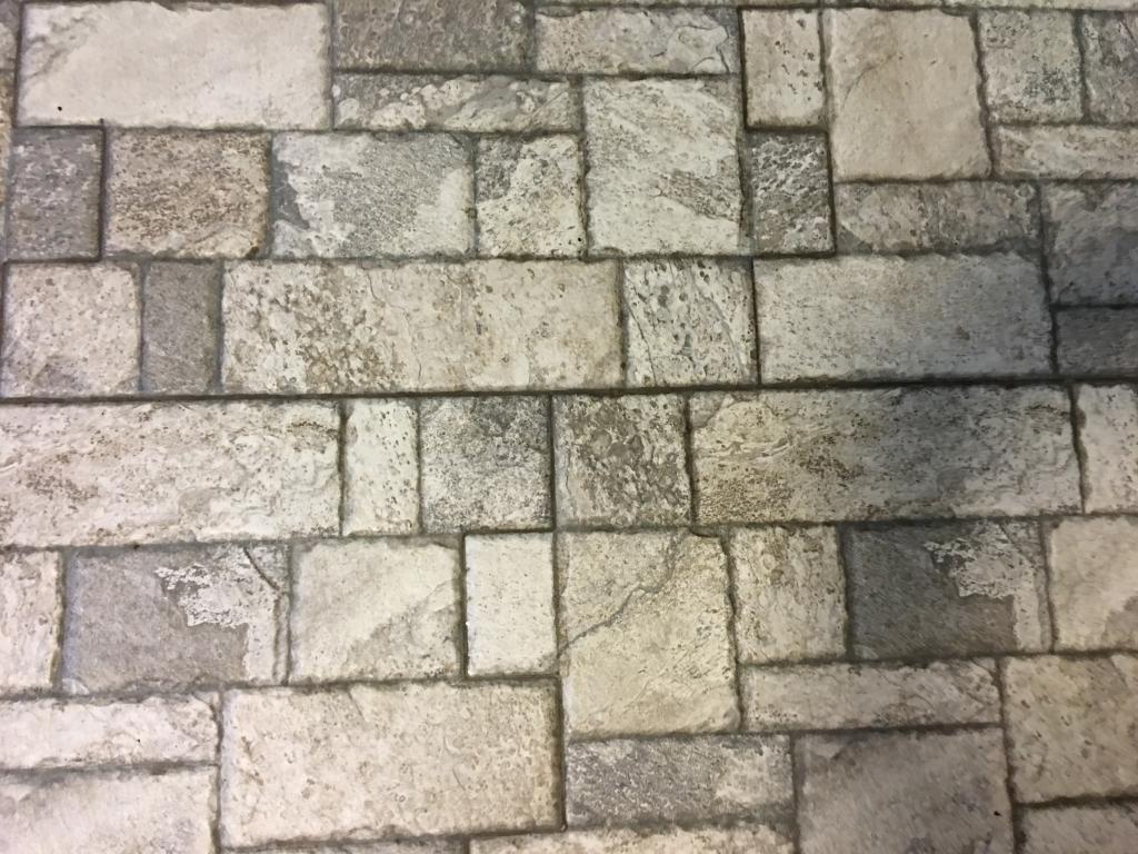 7 Rocky Hill Road Litchfield, NH 03052 - Photo 14 of 38