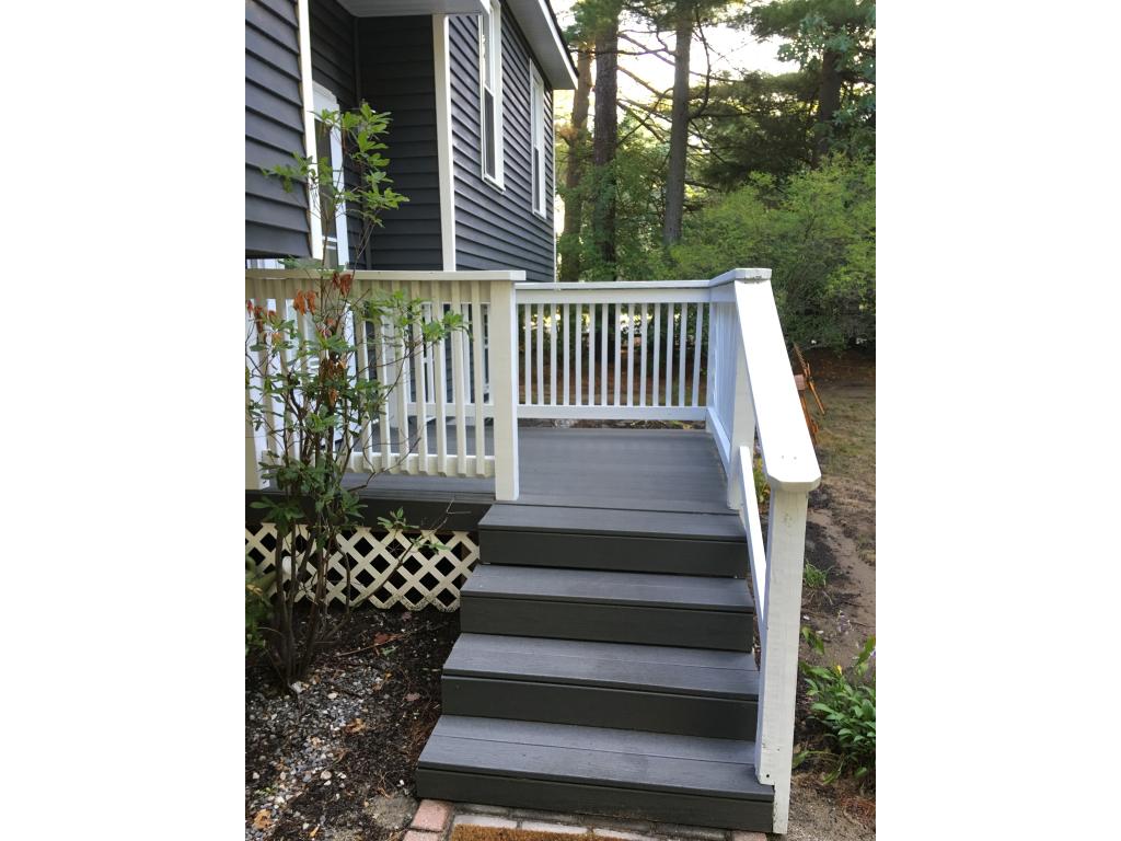 7 Rocky Hill Road Litchfield, NH 03052 - Photo 31 of 38