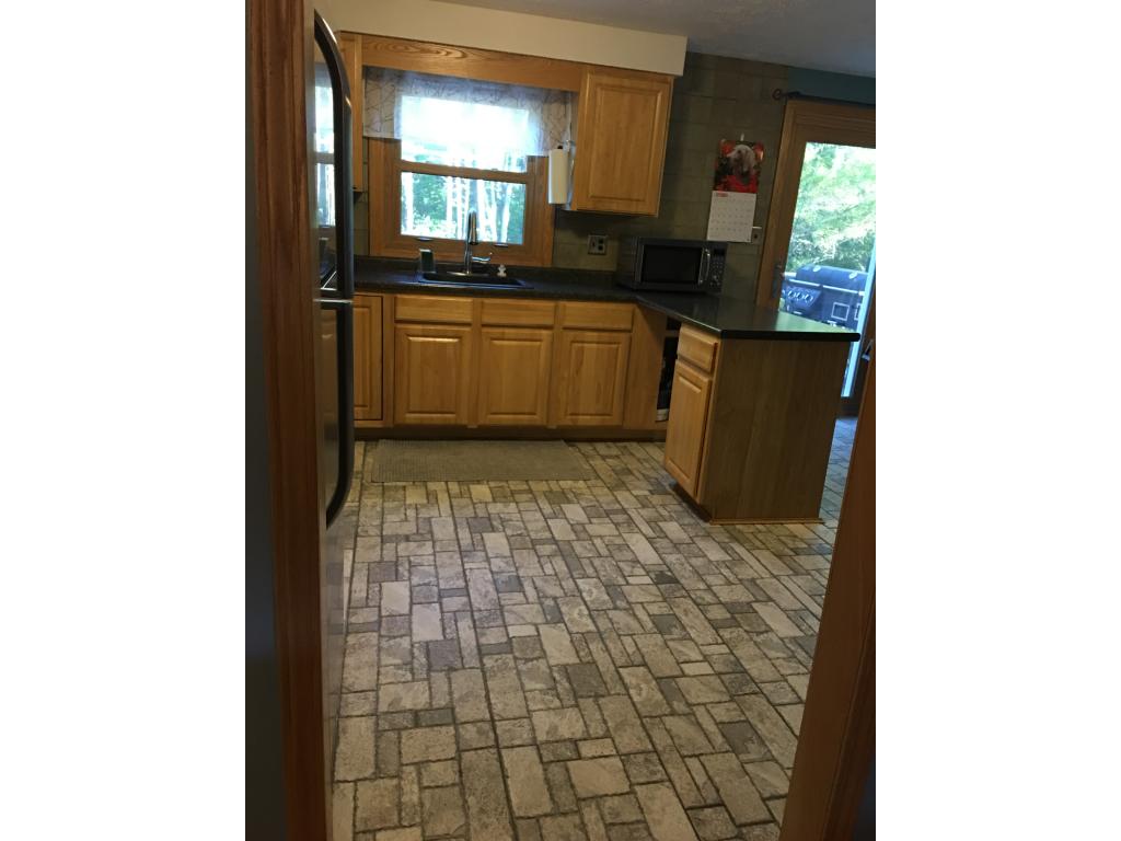 7 Rocky Hill Road Litchfield, NH 03052 - Photo 7 of 38