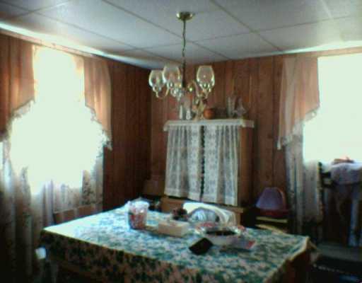 208 Clark Road West Sunbury, PA 16061 - Photo 7 of 8 Gallery Image 7