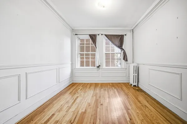 $3,200 | 41 Linnaean Street, Unit 1A, Cambridge, MA 02138