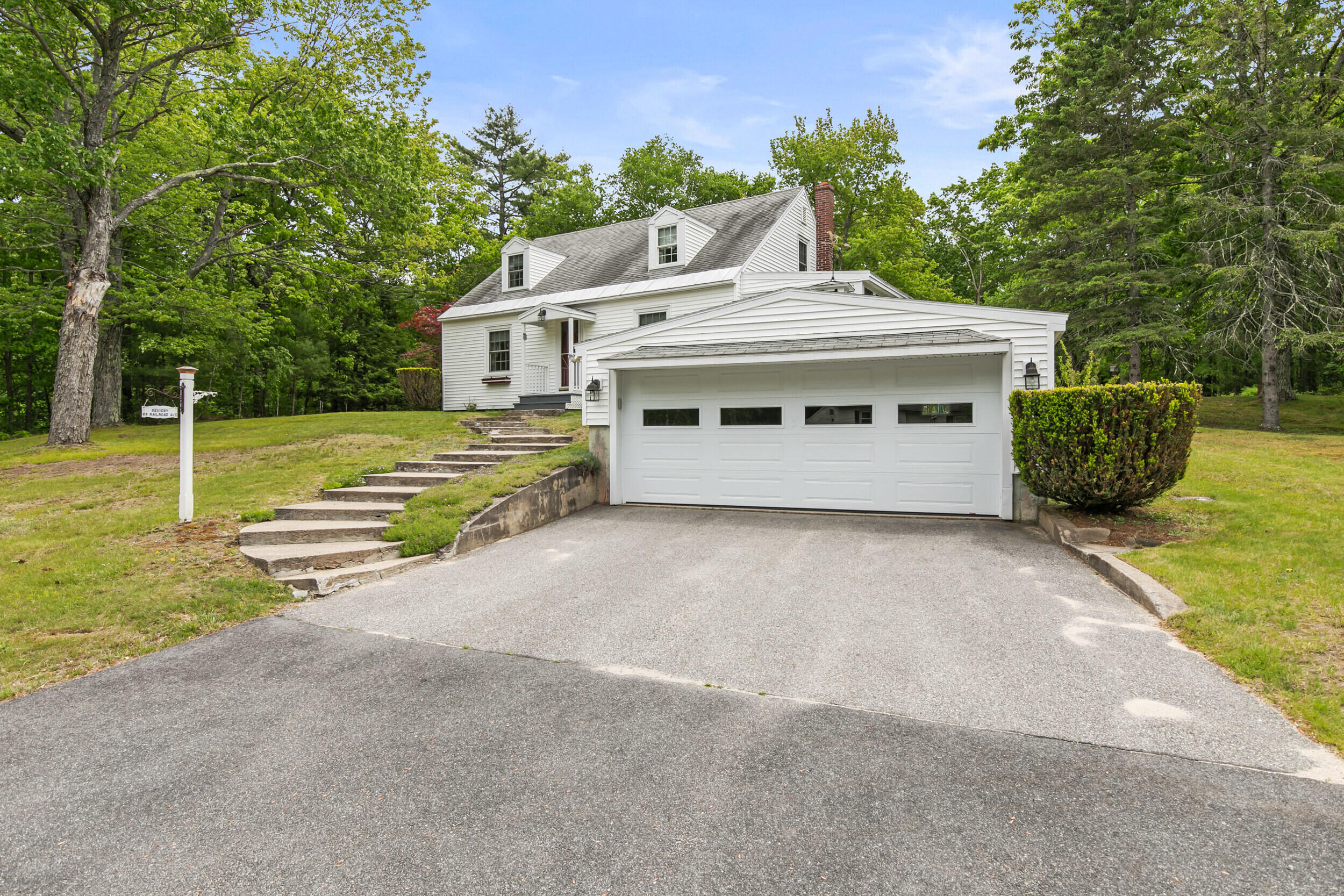 69 Railroad Avenue Springvale, ME 04083 - Photo 30 of 48