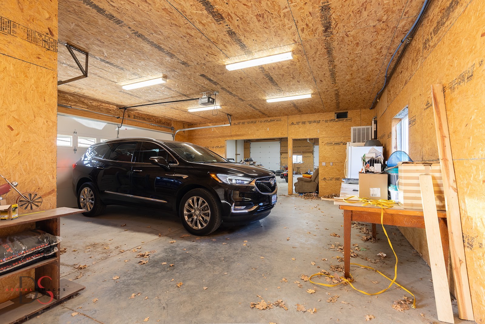 3280 East 2153rd Road Ottawa, IL 61350 - Photo 28 of 36 a view of a car in garage