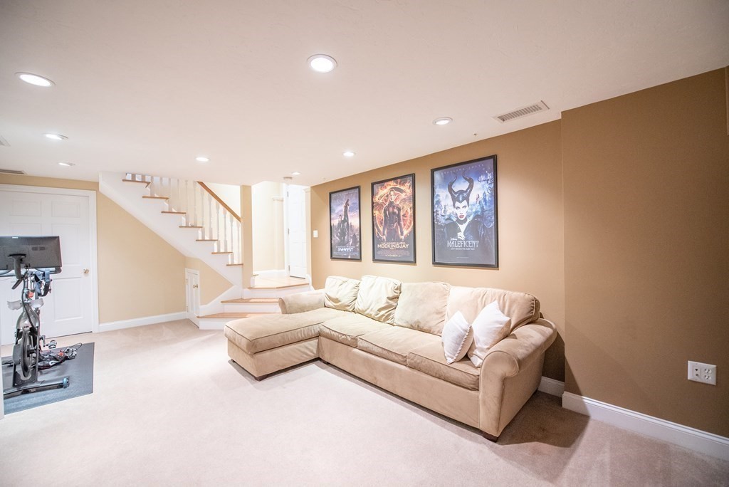 194 Alpine Road Fitchburg, MA 01420 - Photo 22 of 34 Gallery Image 22