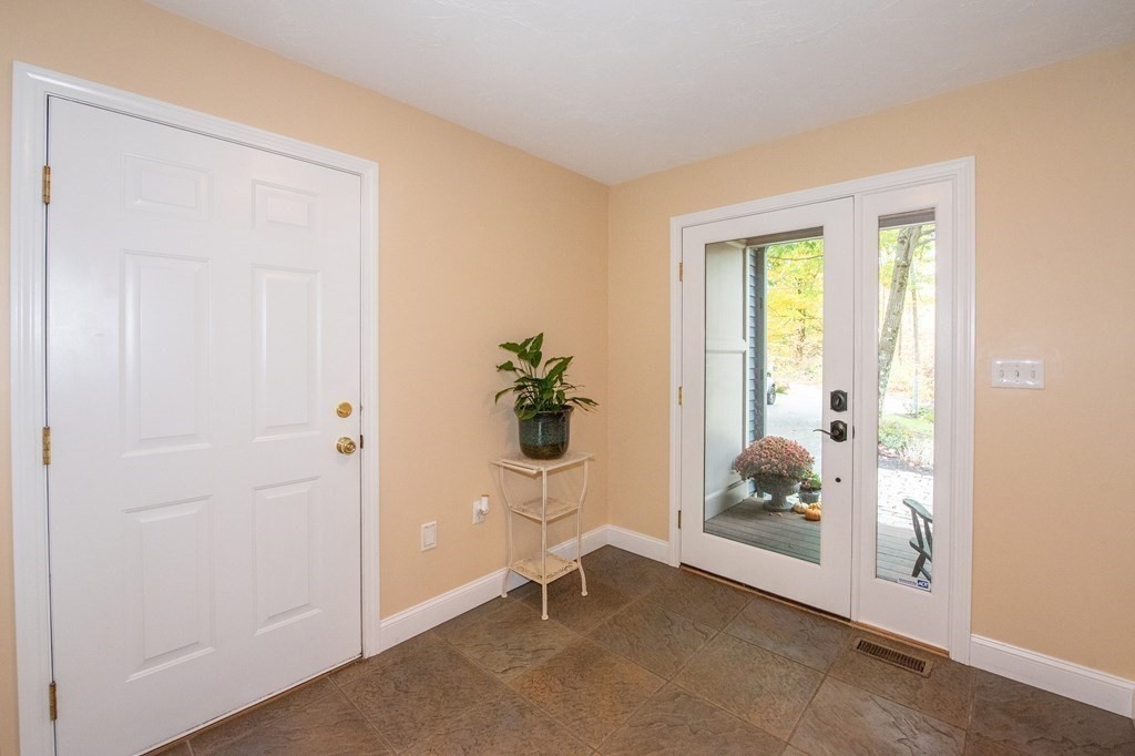 194 Alpine Road Fitchburg, MA 01420 - Photo 24 of 34 Gallery Image 24