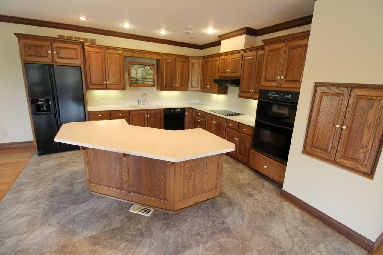 6211 Ford Road Mount Vernon, IN 47620 - Photo 6 of 36 Gallery Image 6