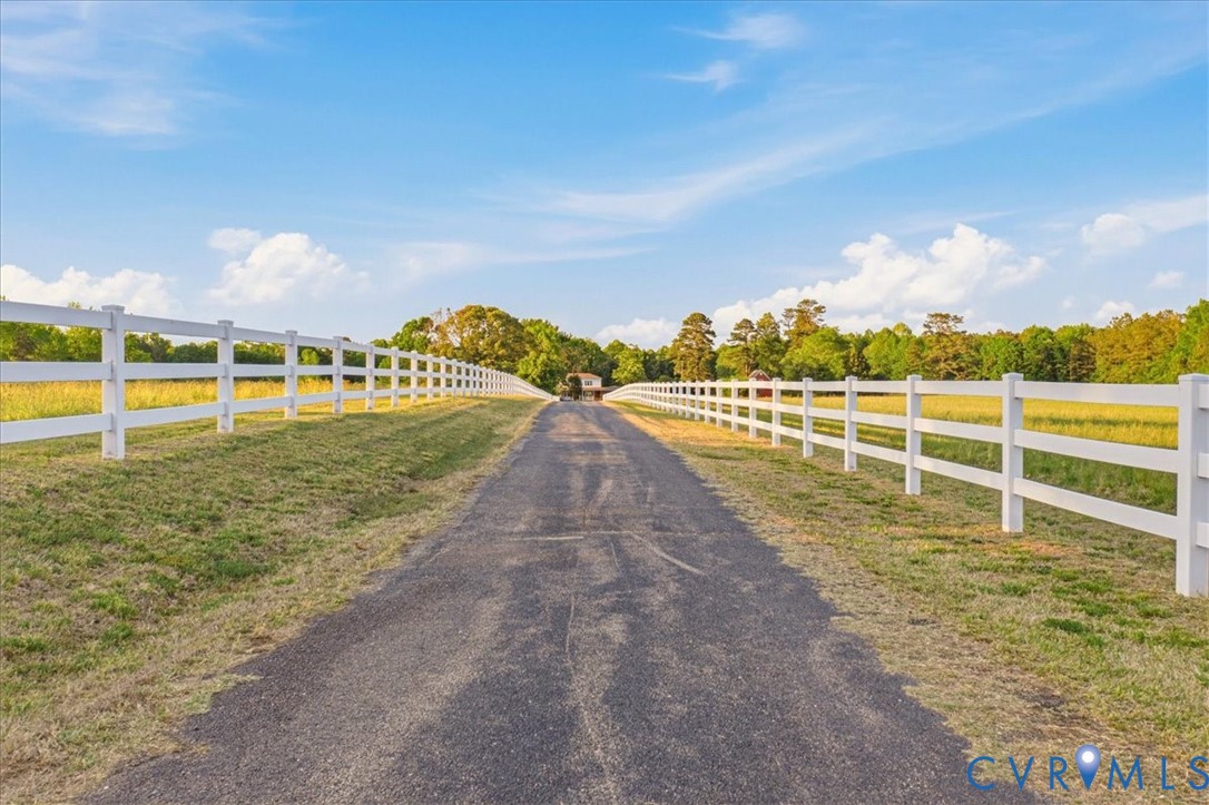 13300 Moody Road Hopewell, VA 23860 - Photo 4 of 54