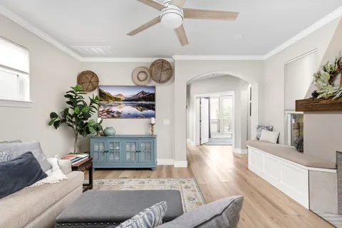 $1,065,000 | 3824 Hermalinda Street, Austin, TX 78723