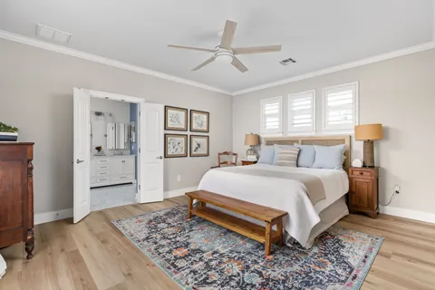 $1,065,000 | 3824 Hermalinda Street, Austin, TX 78723