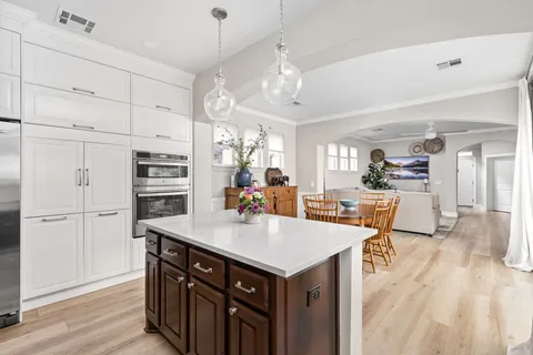 $1,065,000 | 3824 Hermalinda Street, Austin, TX 78723