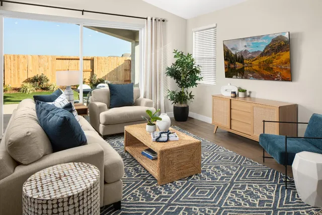 $627,990 | 12383 Alamosa Drive, Rancho Cordova, CA 95742